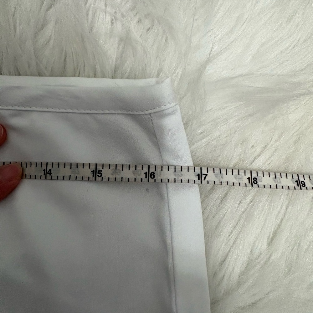 Bamboo Traders White Skirt with Preppy Navy Nautical Whale Accents - Picture 4 of 5